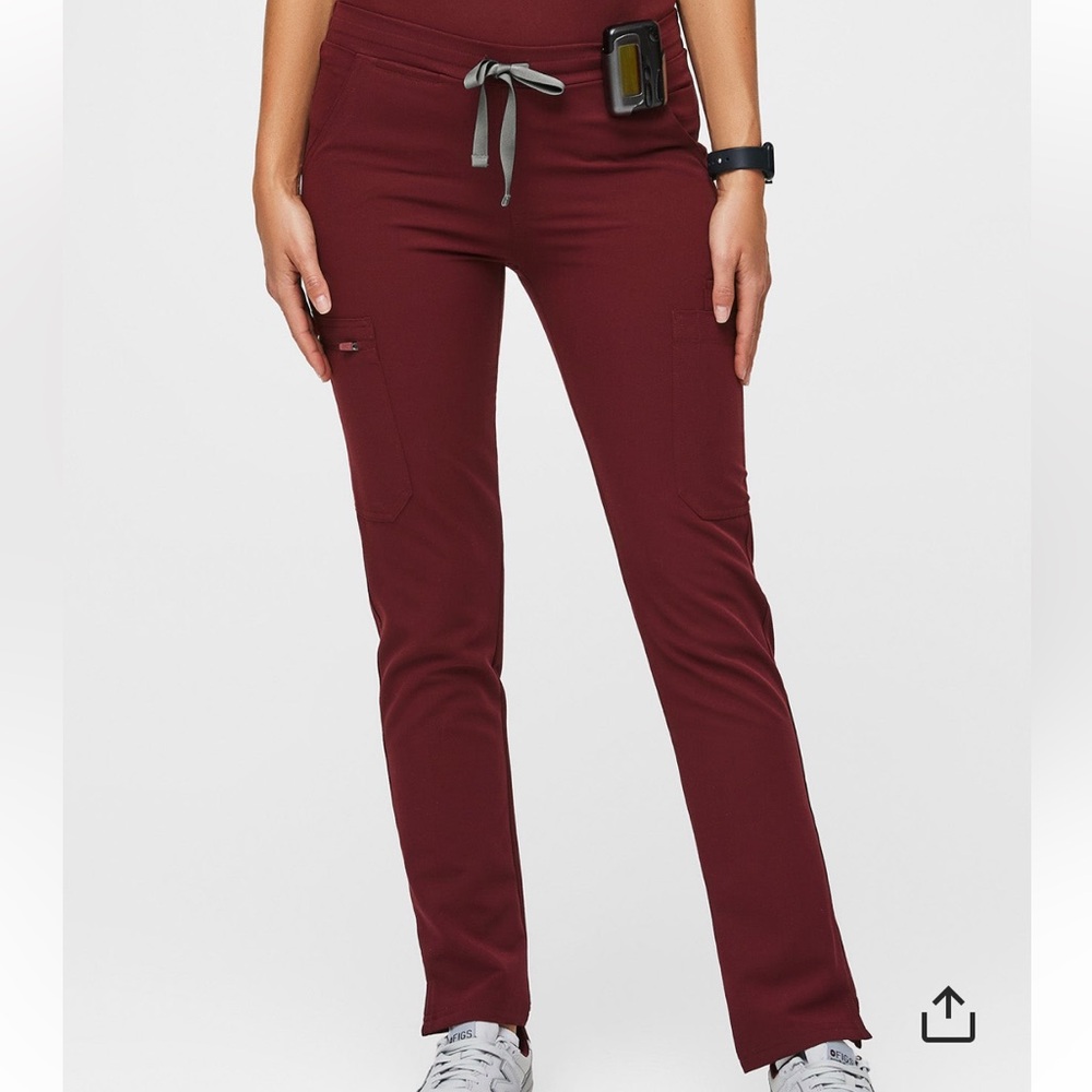 NWT FIGS Yola skinny pant, burgundy size L
